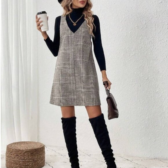 Plaid Sleeveless Mini Dress — M/L, Gray, - Picture 3 of 4